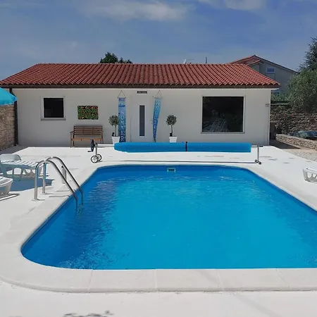 Sunflower House Istria - Private Pool Apartment